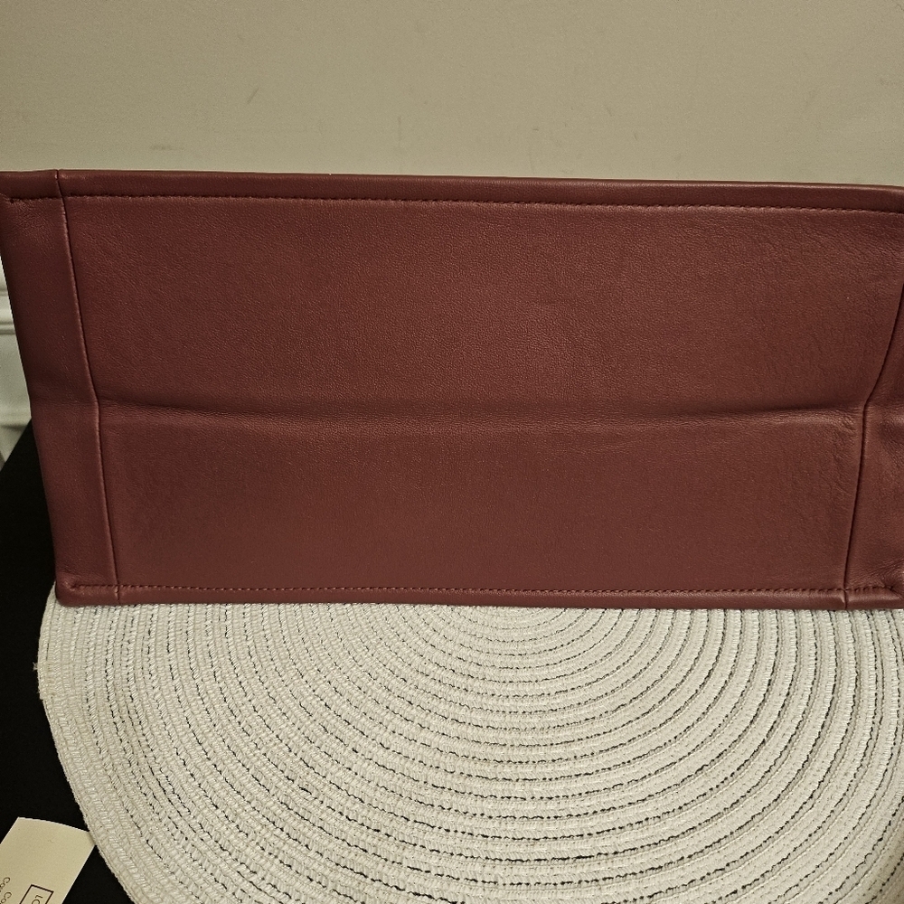 🌸 Christian Dior Medium Leather Book Tote – Dark Mauve | Entrupy COA 🌸 - Picture 9 of 16